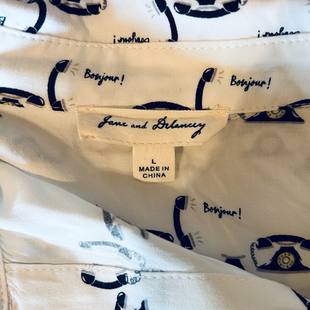 Jane & Delancey Telephone Novelty Print Bonjour Black and White Blouse - Picture 3 of 10